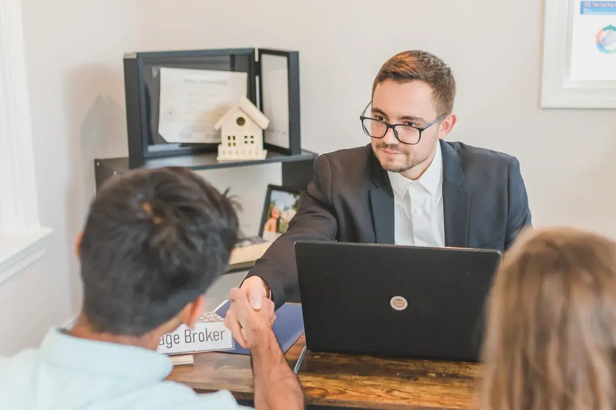 First-time homebuyer consulting to a mortgage broker