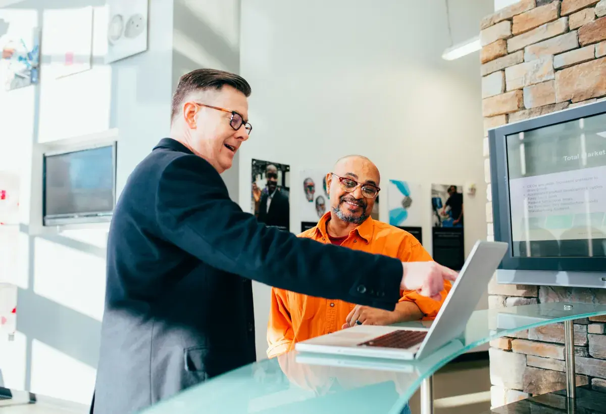 Broker vs. Agent: Securing Better Mortgage DealsBroker vs. Agent: Securing Better Mortgage Deals
